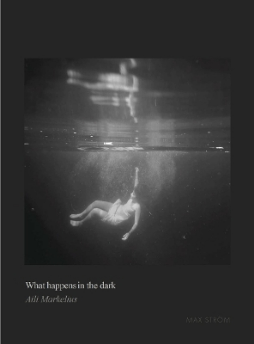 Bild på What happens in the dark